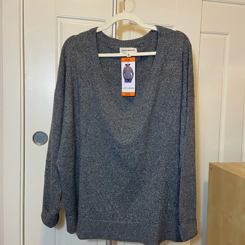 Lucky Brand Women’s XXL Gray V-Neck Sweater — NWT